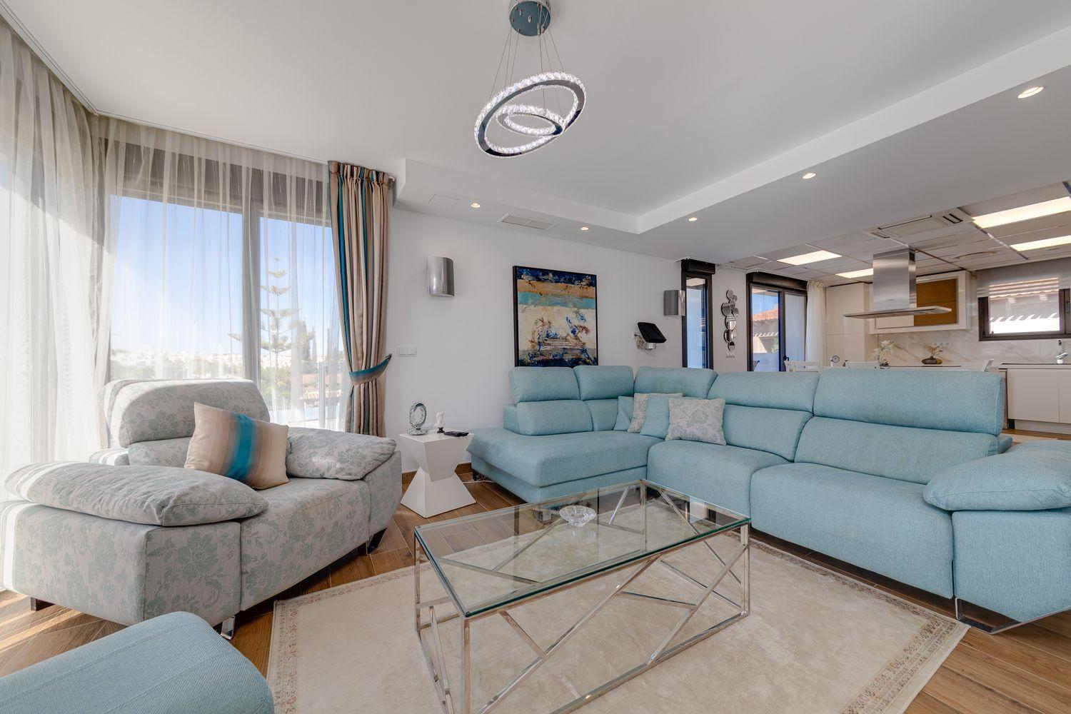 Villa i Los Balcones, Alicante, Spanien 3 sovrum, 461 kvm. Nr. 151793