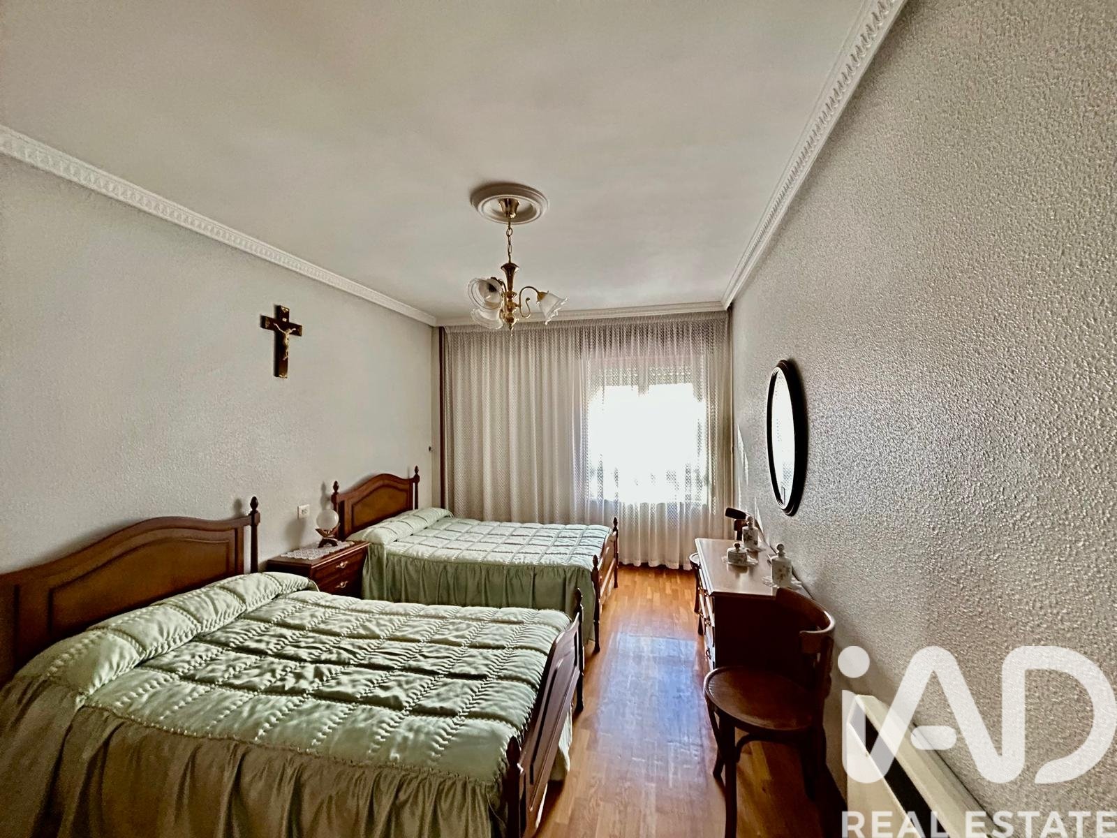 Huoneisto La Baneza, Leon, Espanja 4 makuuhuonetta, 147 m2 No. 195125