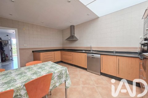 House à vendre à Malaga, Espagne, 6 chambres, 271 m2 No. 195130 - photo 13