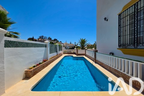 House à vendre à Malaga, Espagne, 6 chambres, 271 m2 No. 195130 - photo 2