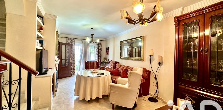 Townhouse à Lepe, Huelva, Espagne 4 chambres, 171 m2 No. 195128