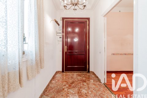 Продажа квартиры в Мадрид, Испания 4 спальни, 105м2 №195131 - фото 18