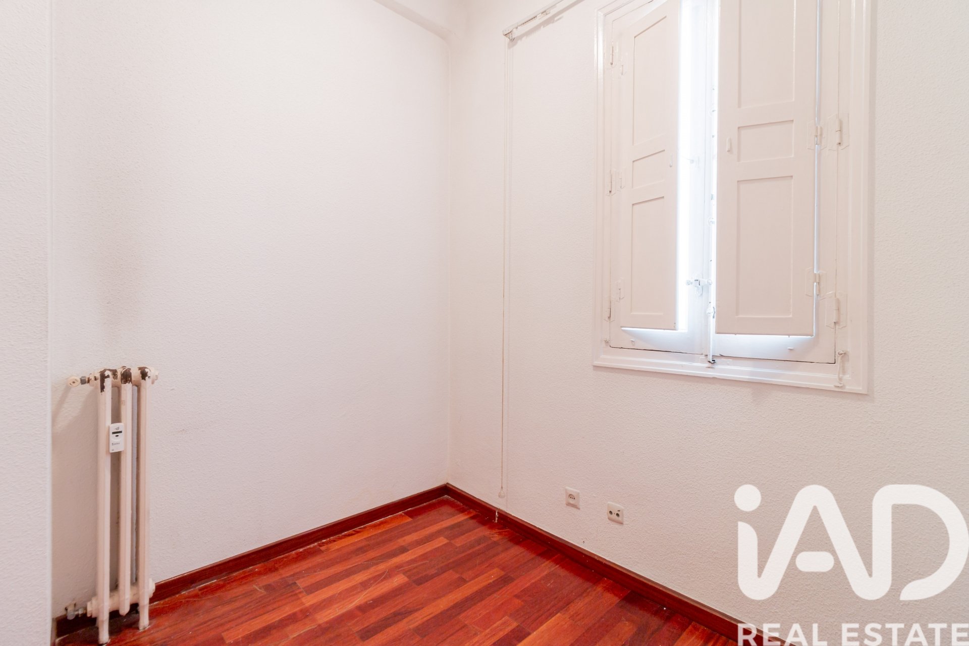 Apartament w Madrid, Hiszpania 4 sypialnie, 105 mkw. nr 195131