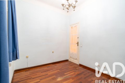 Продажа квартиры в Мадрид, Испания 4 спальни, 105м2 №195131 - фото 27