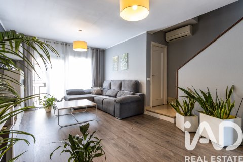 Townhouse à vendre à Mollet Del Valles, Barcelona, Espagne, 4 chambres, 138 m2 No. 195127 - photo 4