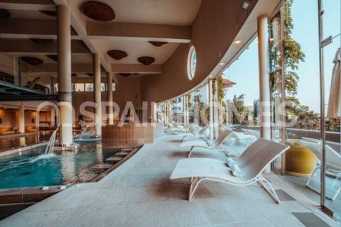 Продажа квартиры в Фуэнхирола, Малага, Испания 2 спальни, 90м2 №148728 - фото 8