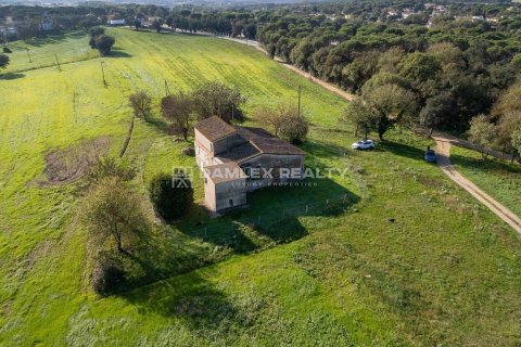 Linnat myytävänä Girona, Espanja, 9 makuuhuonetta, 500 m2 No. 177099 - kuva 8