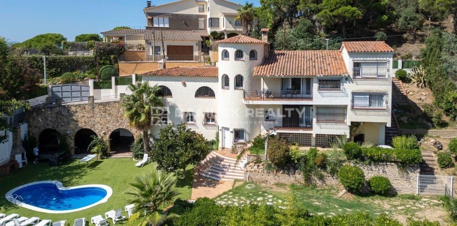 Dom w Lloret de Mar, Girona, Hiszpania 7 sypialni, 474 mkw. nr 177101
