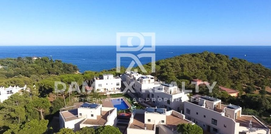 Willa w Lloret de Mar, Girona, Hiszpania 3 sypialnie, 201 mkw. nr 177097