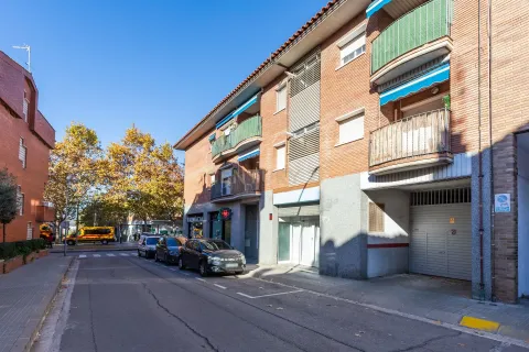 Huoneisto myytävänä Les Franqueses Del Valles, Barcelona, Espanja, 3 makuuhuonetta, 85 m2 No. 167001 - kuva 2