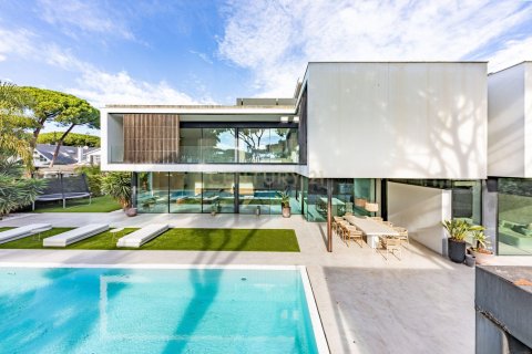 House à Castelldefels, Barcelona, Espagne 5 chambres, 744 m2 No. 167004