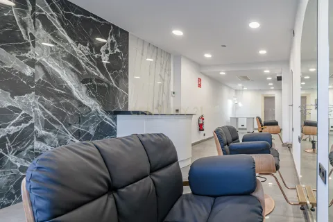 Retail store for sale in Barcelona, Spain 51 sq.m. No. 167005 - photo 5