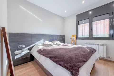 Hus till salu i L'Ametlla Del Valles, Barcelona, Spanien 5 sovrum, 251 kvm. Nr. 167002 - foto 16