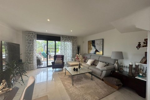 House for sale in Finestrat, Alicante, Spain 3 bedrooms, 140 sq.m. No. 165726 - photo 15