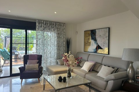 House for sale in Finestrat, Alicante, Spain 3 bedrooms, 140 sq.m. No. 165726 - photo 17