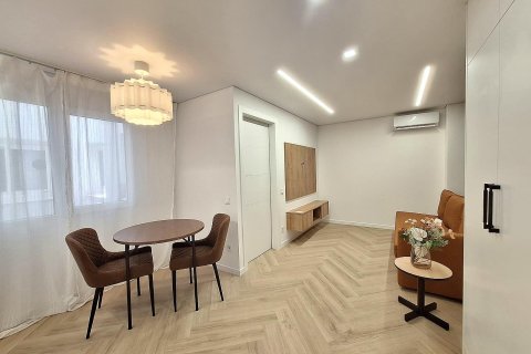 Wohnung zum Verkauf in Torrevieja, Alicante, Spanien 1 Schlafzimmer, 50 m2 Nr. 190469 - Foto 4