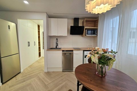 Wohnung zum Verkauf in Torrevieja, Alicante, Spanien 1 Schlafzimmer, 50 m2 Nr. 190469 - Foto 2