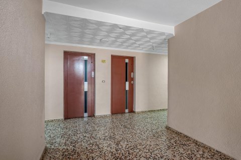 Apartamento en venta en Torrevieja, Alicante, España 2 dormitorios, 70 m2 No. 190472 - foto 30