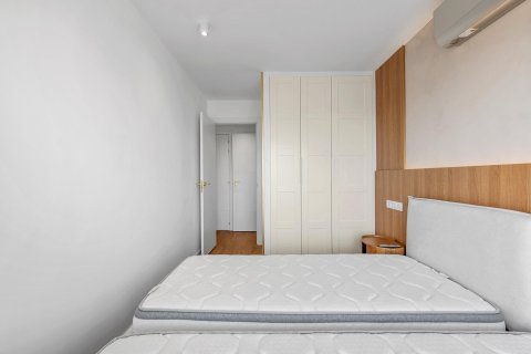 Apartamento en venta en Torrevieja, Alicante, España 2 dormitorios, 70 m2 No. 190472 - foto 14