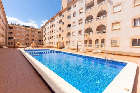 Huoneisto Torrevieja, Alicante, Espanja 50 m2 No. 190470