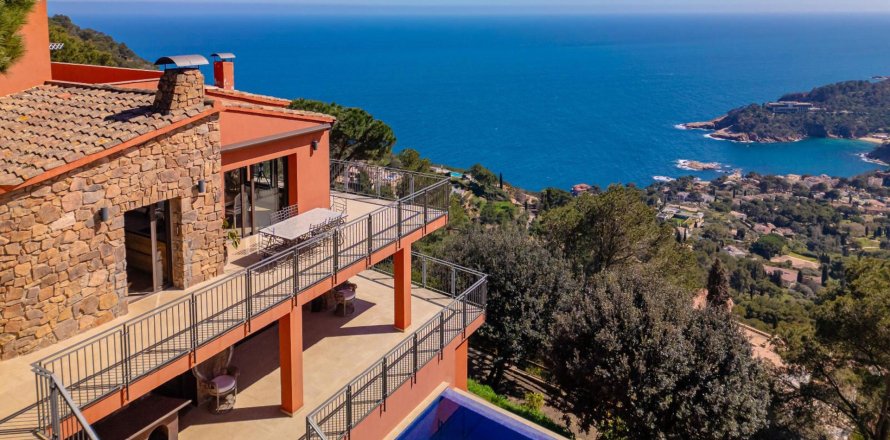 Дом в Бегур, Герона, Испания 6 спален, №140784