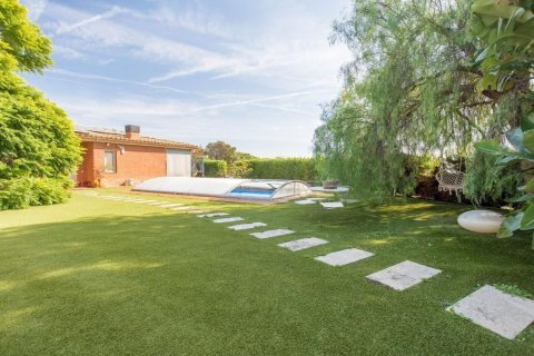 Продажа дома в Сан-Висенс де Монтальт, Барселона, Испания 5 спален, №140781 - фото 1