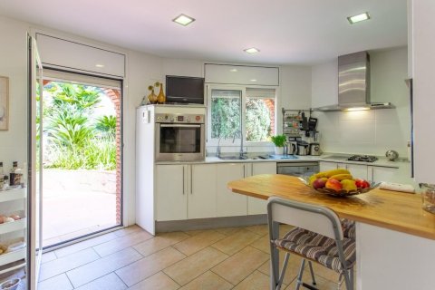 Продажа дома в Алелья, Барселона, Испания 4 спальни,  №140782 - фото 7