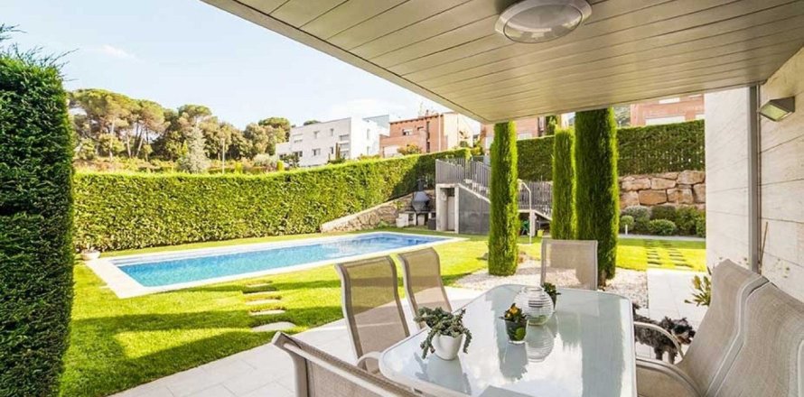 Casa a Vallromanes, Barcelona, Spagna 5 camere da letto, N° 140783