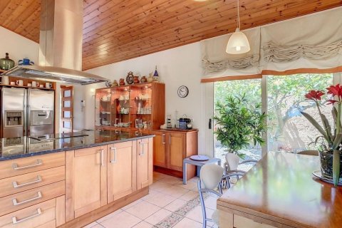 Māja pārdošanā Sant Pol de Mar, Barcelona, Spānijā 5 istabas, Nr. 140779 - attēls 14