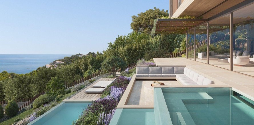 Hus i Tamariu, Girona, Spanien 5 sovrum, Nr. 140785