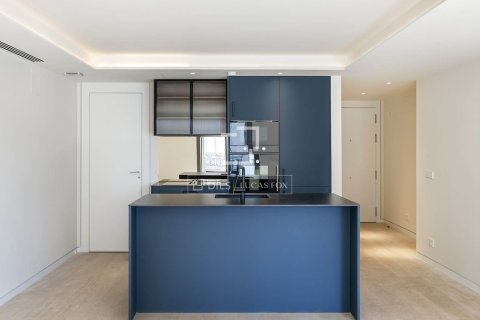 Dzīvoklis pārdošanā Barcelona, Spānijā 1 istaba, 82 m2 Nr. 150759 - attēls 3