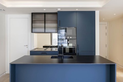 Dzīvoklis pārdošanā Barcelona, Spānijā 1 istaba, 82 m2 Nr. 150759 - attēls 4