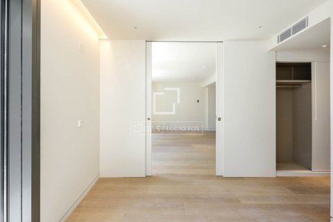 Dzīvoklis pārdošanā Barcelona, Spānijā 1 istaba, 82 m2 Nr. 150759 - attēls 22