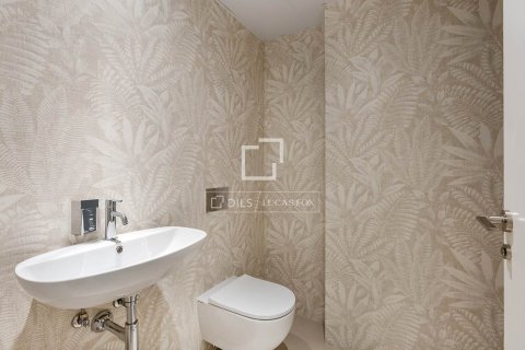 Dzīvoklis pārdošanā Barcelona, Spānijā 1 istaba, 82 m2 Nr. 150759 - attēls 24