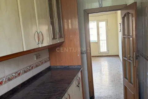 Wohnung zum Verkauf in Sabadell, Barcelona, Spanien 3 Schlafzimmer, 81 m2 Nr. 191091 - Foto 2