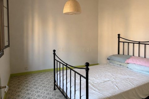 Apartment for sale in Barcelona, Spain 5 bedrooms, 131 sq.m. No. 191088 - photo 14