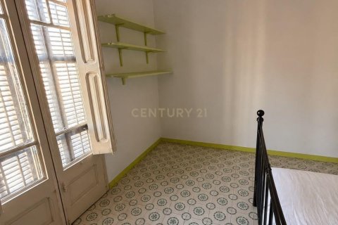 Apartment for sale in Barcelona, Spain 5 bedrooms, 131 sq.m. No. 191088 - photo 13