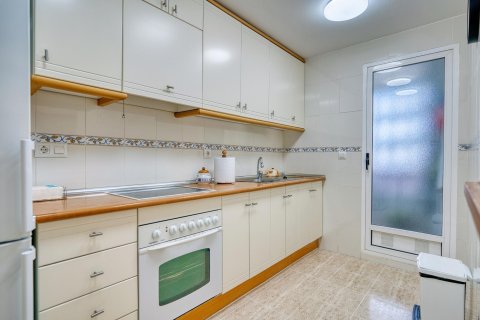 Продажа квартиры в Торревьеха, Аликанте, Испания 3 спальни, 91м2 №166716 - фото 6