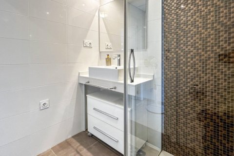 Продажа квартиры в Пунта Прима, Аликанте, Испания 2 спальни, 93м2 №166718 - фото 22