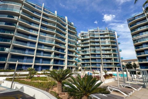 Apartamento en Punta Prima, Alicante, España 2 dormitorios, 93 m2 No. 166718