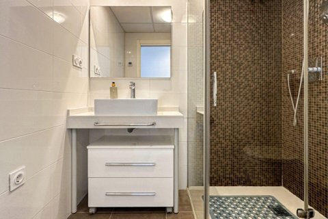 Продажа квартиры в Пунта Прима, Аликанте, Испания 2 спальни, 93м2 №166718 - фото 23