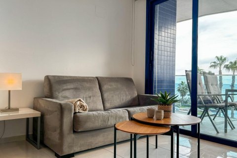Продажа квартиры в Пунта Прима, Аликанте, Испания 2 спальни, 93м2 №166718 - фото 20