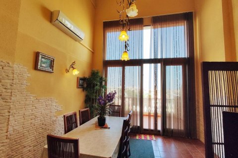 Продажа дуплекса в Торревьеха, Аликанте, Испания 4 спальни, 143м2 №166717 - фото 30