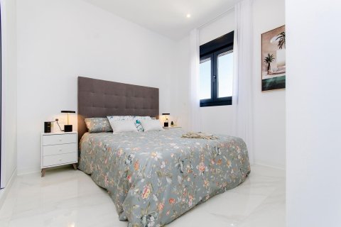 Продажа виллы в Вистабелья, Аликанте, Испания 3 спальни, 118м2 №142553 - фото 24