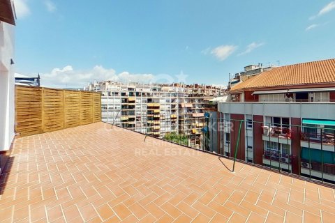 Penthouse w Barcelona, Hiszpania 3 sypialnie, 120 mkw. nr 158417 – zdjęcie 2