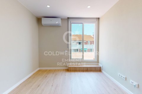 Penthouse à vendre à Barcelona, Espagne, 3 chambres, 120 m2 No. 158417 - photo 11