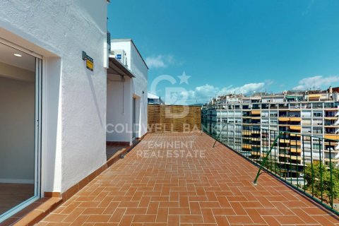 Penthouse à vendre à Barcelona, Espagne, 3 chambres, 120 m2 No. 158417 - photo 2