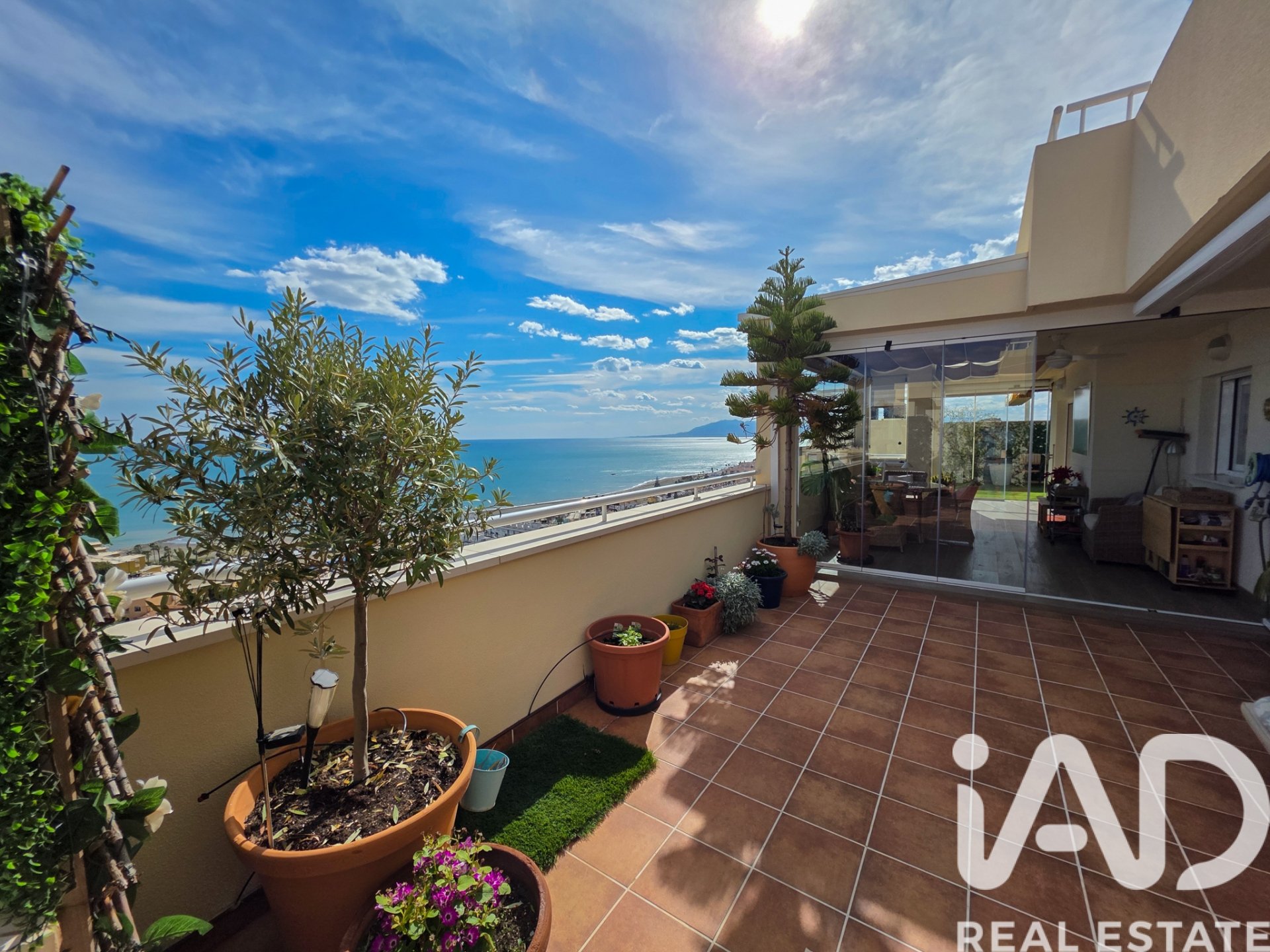 Penthouse w Rincon de la Victoria, Malaga, Hiszpania 4 sypialnie, 250 mkw. nr 172648