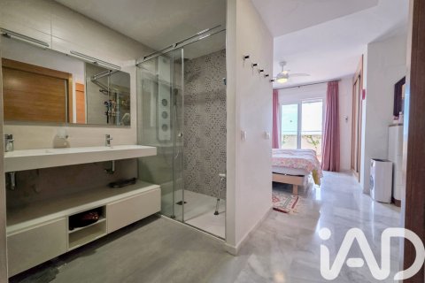 Penthouse w Rincon de la Victoria, Malaga, Hiszpania 4 sypialnie, 250 mkw. nr 172648 – zdjęcie 20
