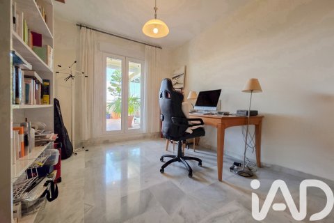 Penthouse w Rincon de la Victoria, Malaga, Hiszpania 4 sypialnie, 250 mkw. nr 172648 – zdjęcie 27